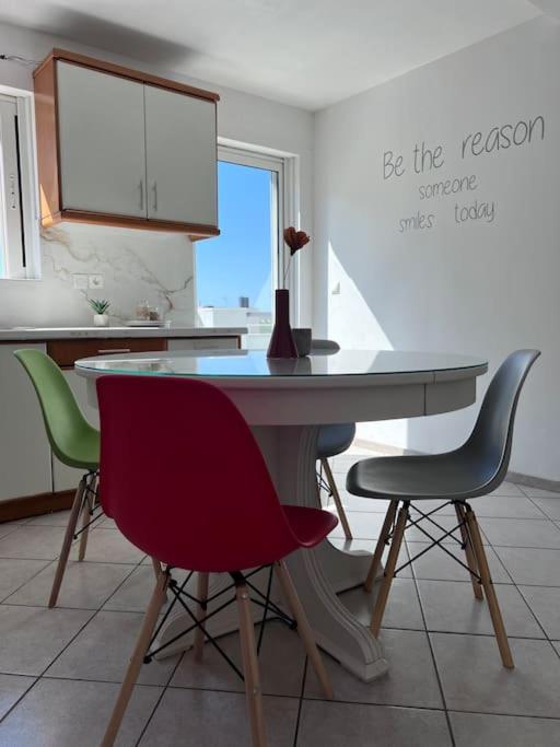 Sunny Apartment For Couples & Friends In Centre Iráklio Kültér fotó